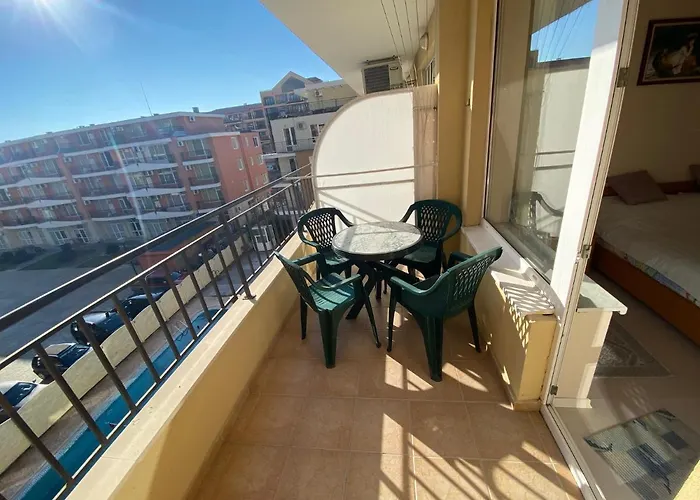 Blue Marine C16 Sunny