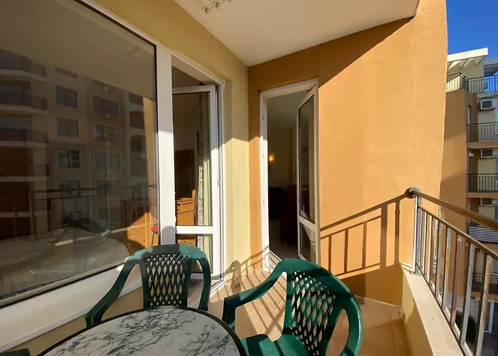 Blue Marine C16 Sunny *